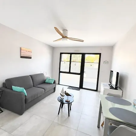 Rez-de-jardin Proche Centre Pornichet شقة